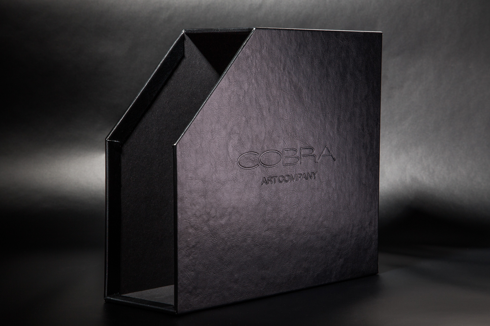 etui lub organizer w czarnej skorze img 1197 edit