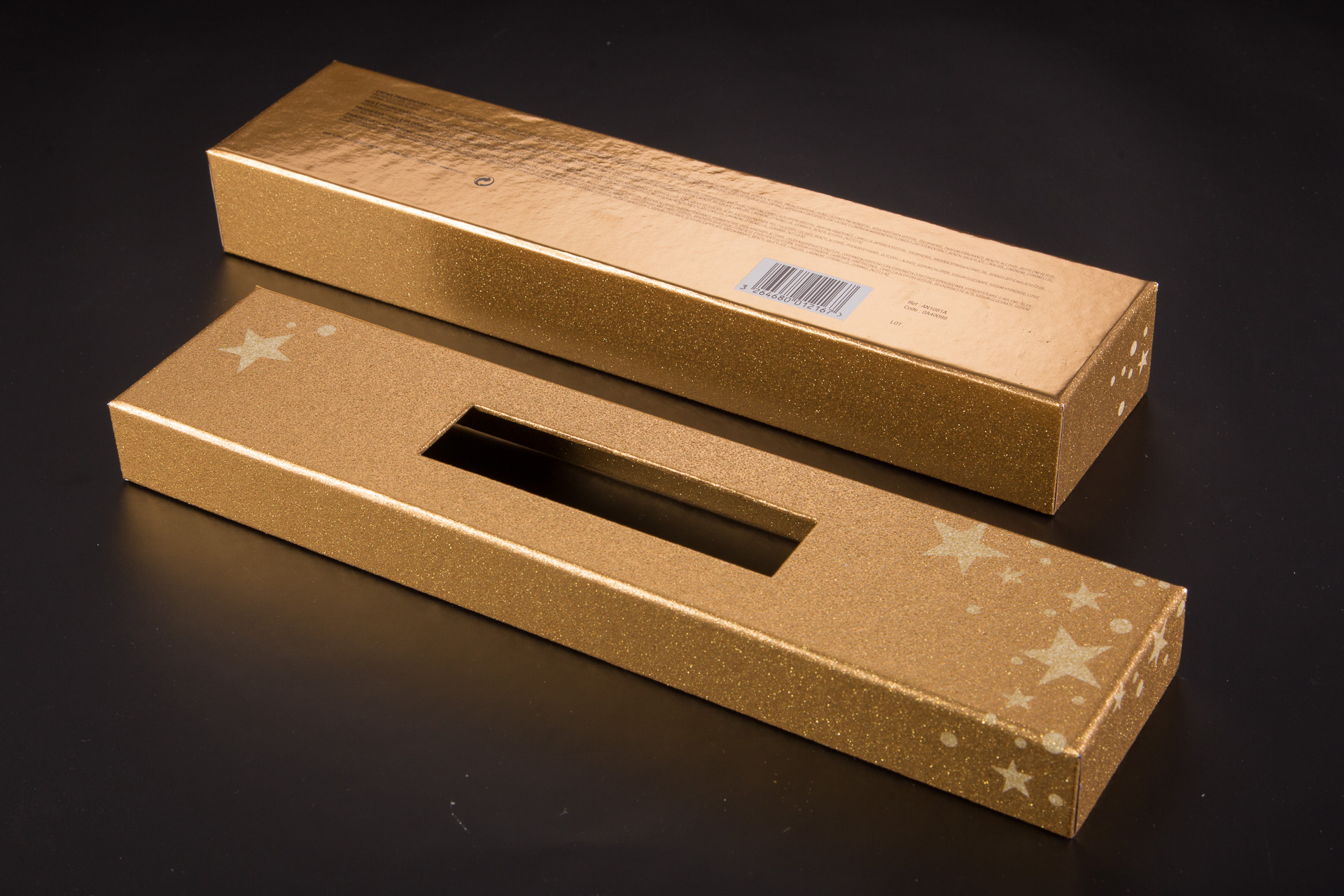 Wieko pudełka z okienkiem w okleinie z brokatem