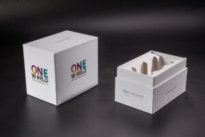 Pudełko z burtą na wzorniki kolorów typu wachlarzyk