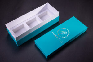 pudelko premium z burta i hot stampingiem e42a2738 edit 1