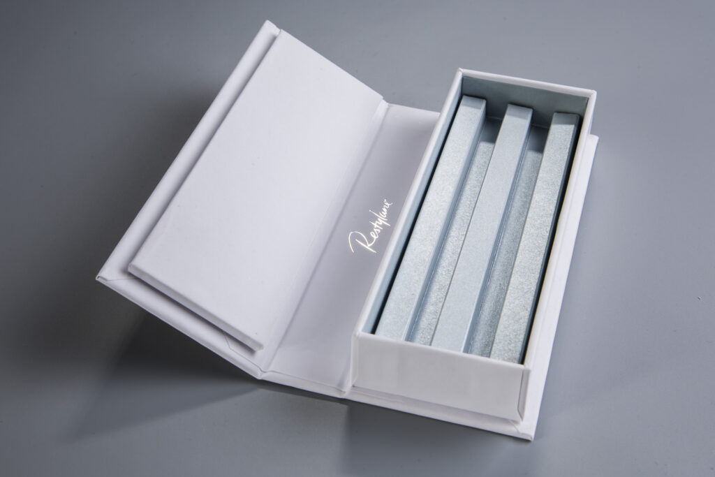 pudelko z okladka bez magnesow img 1332