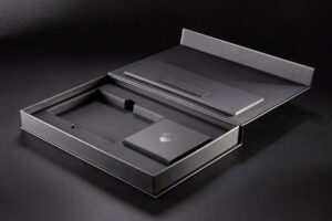 This box has additional rigidbox inside.