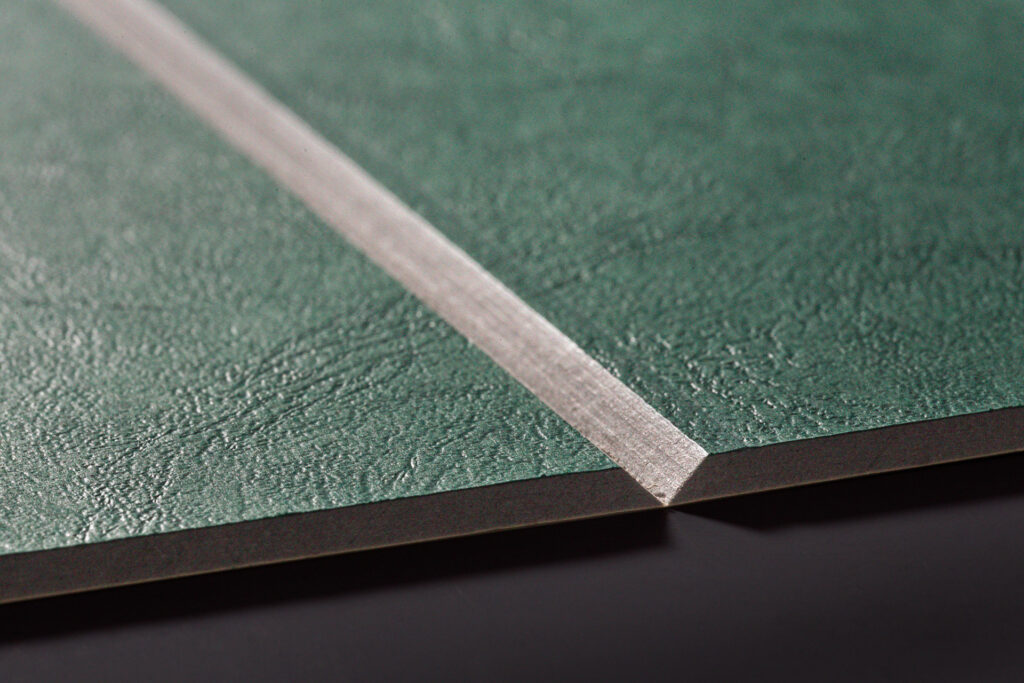 rowek na tekturze img 8130 edit